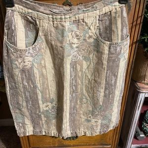 Fashion options womens skirt size 10 faded flower camo pattern